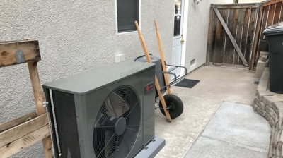 Low profile condenser Photo